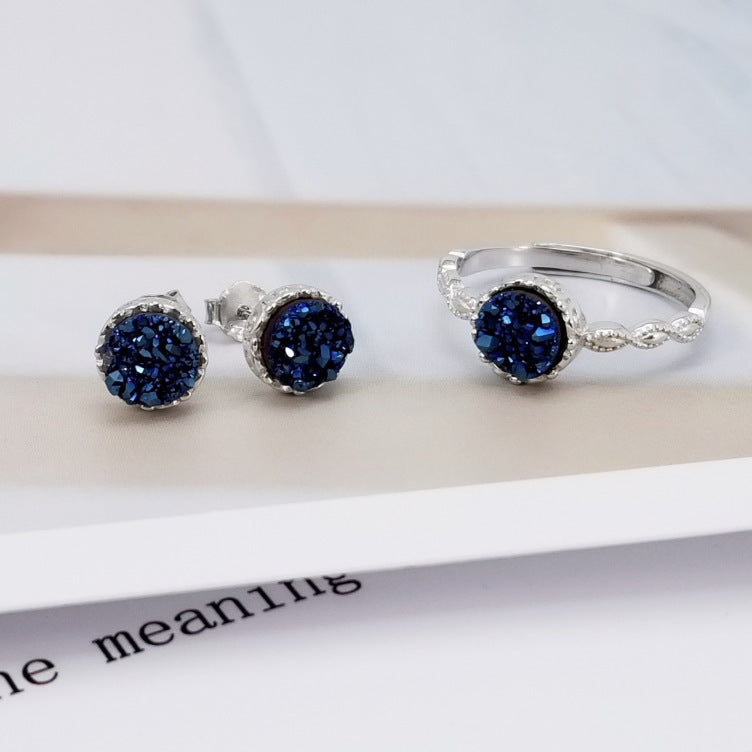 Conjunto de joyas Zenitha Midnight Bloom: Elegancia pura en azul intenso