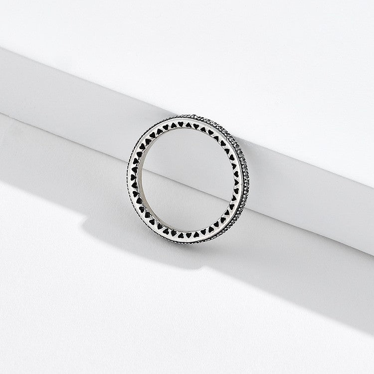 Zenitha Eternal Spark Ring – Wo die Liebe in jedem Detail leuchtet