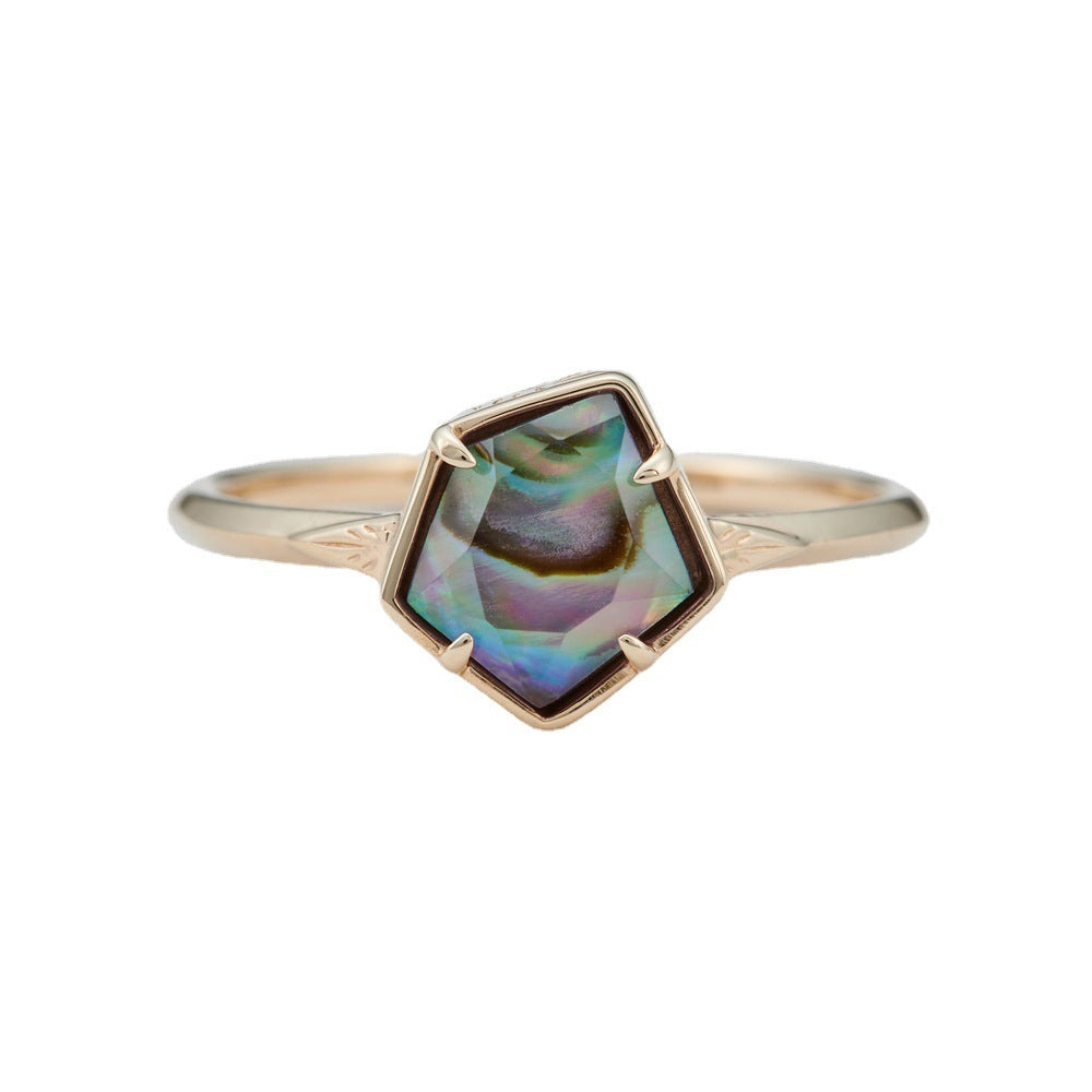 Anillo Sigilo Estelar Zenitha: Simplicidad con un toque de misterio