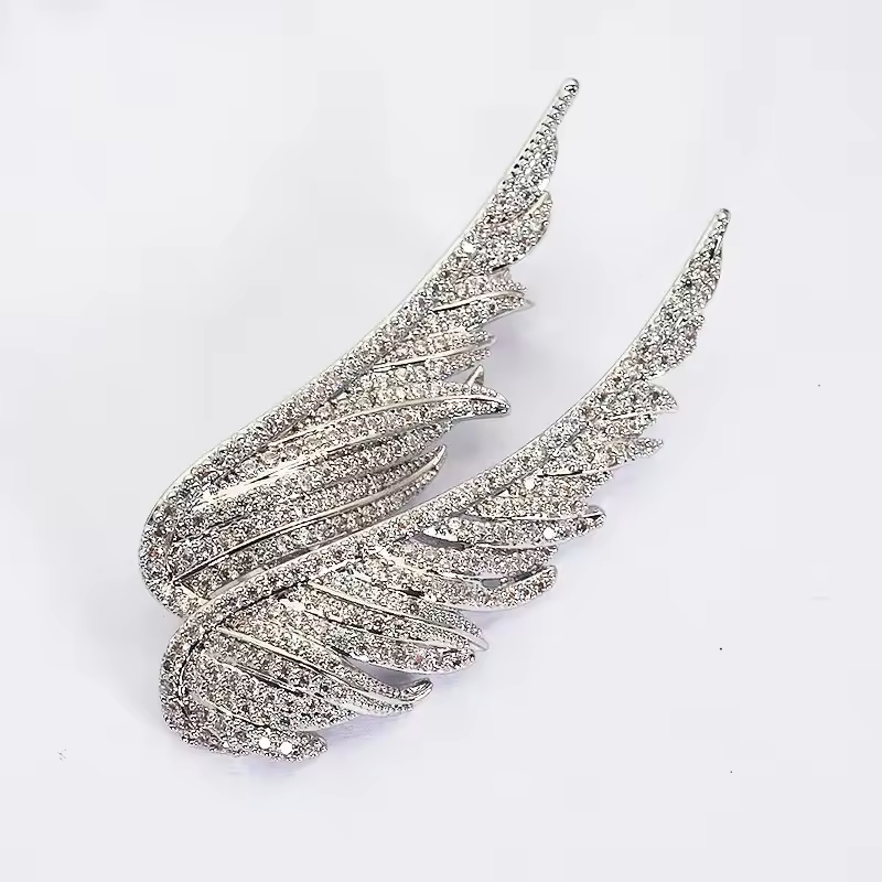 Zenitha Guardian Wings Brooch – Where Strength Meets Stillness