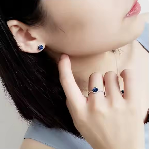 Conjunto de joyas Zenitha Midnight Bloom: Elegancia pura en azul intenso