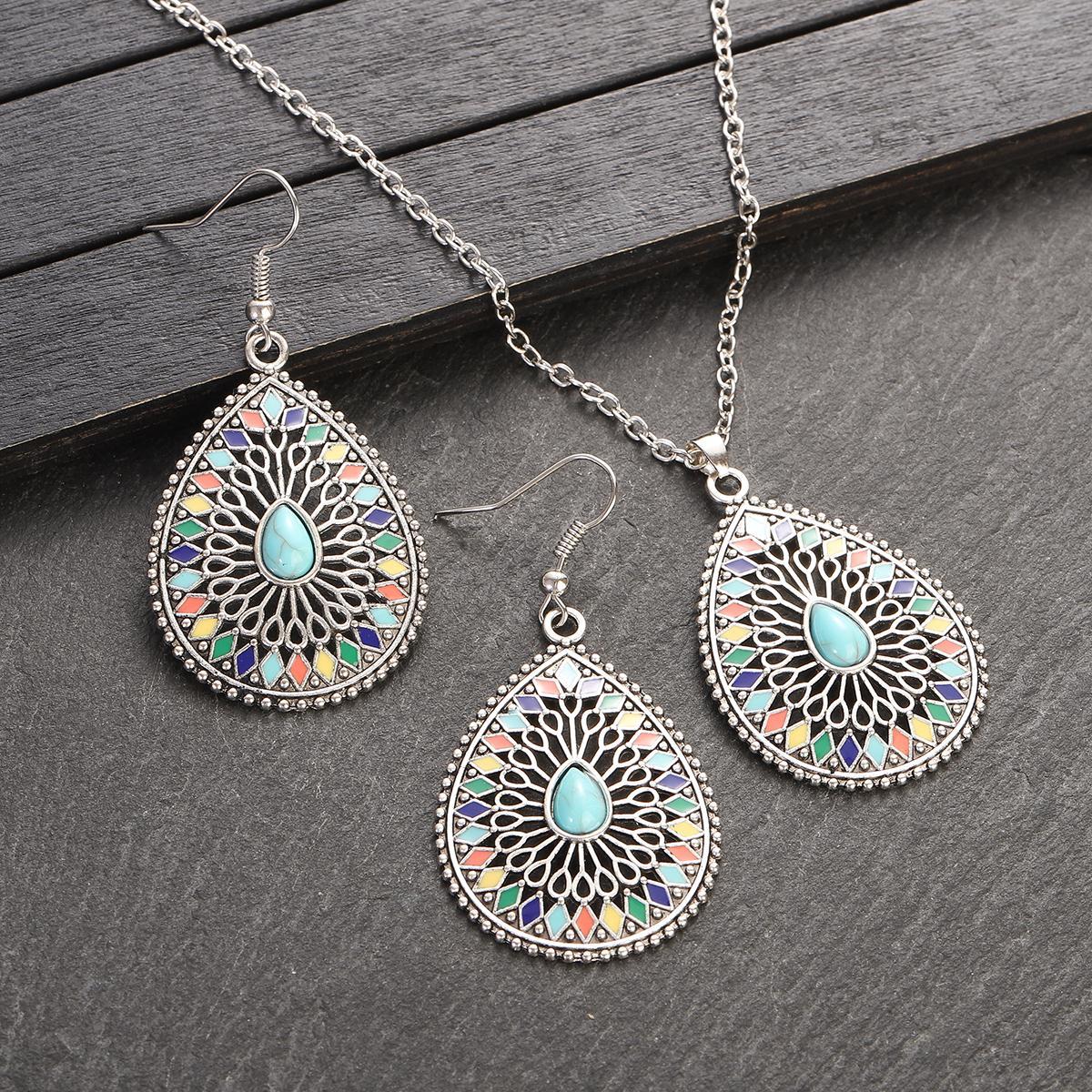 Conjunto de joyas de cuentas coloridas de estilo bohemio