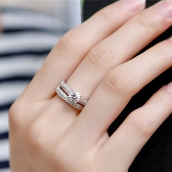 Zenitha Luminara – Elegante zirkoonring