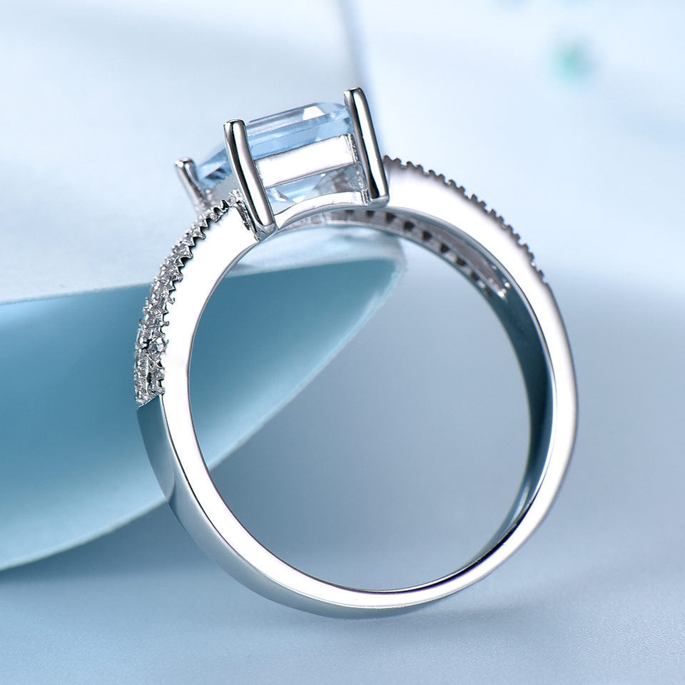 Zenitha Sky Whisper Ring – Calm, Clear, Captivating