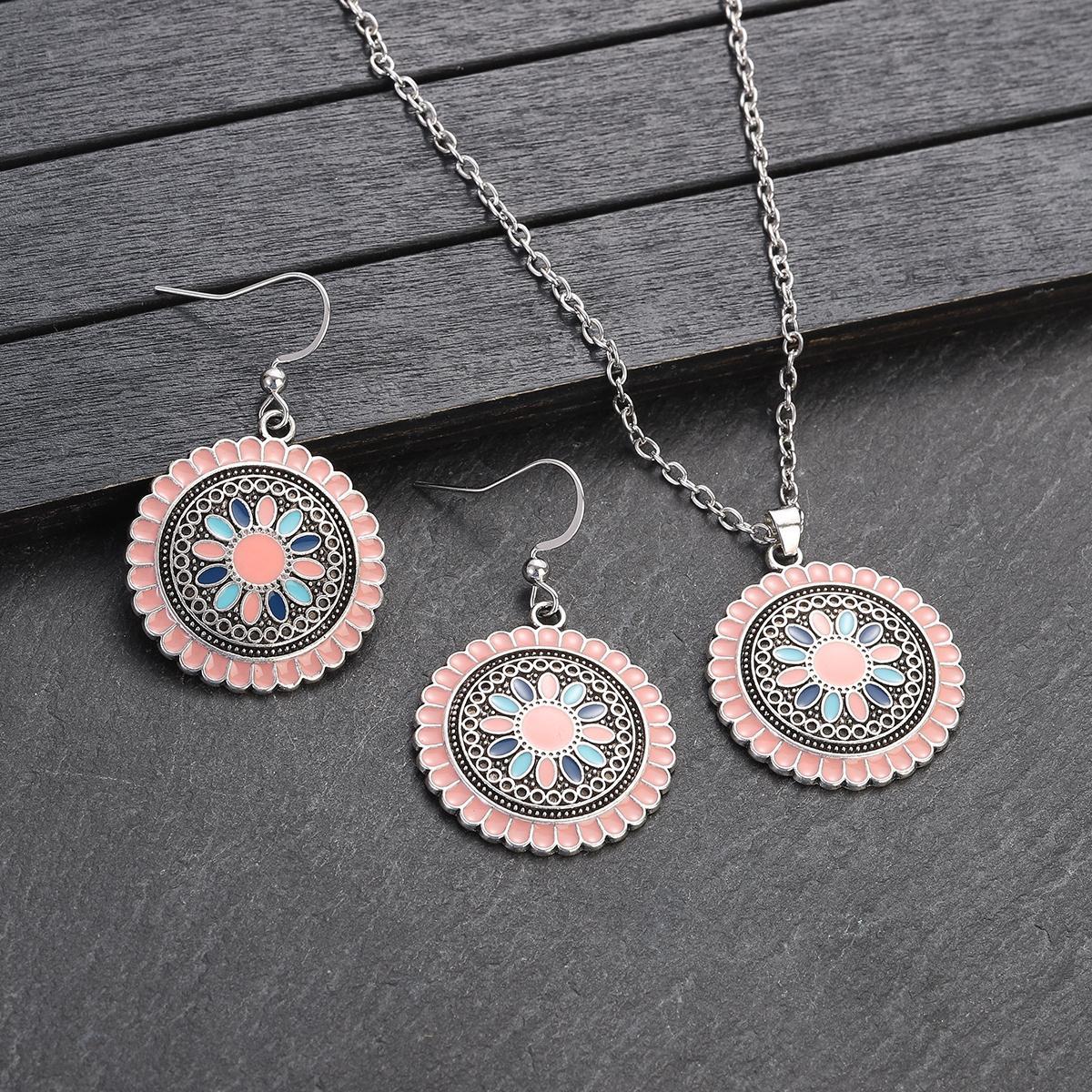 Conjunto de joyas de cuentas coloridas de estilo bohemio