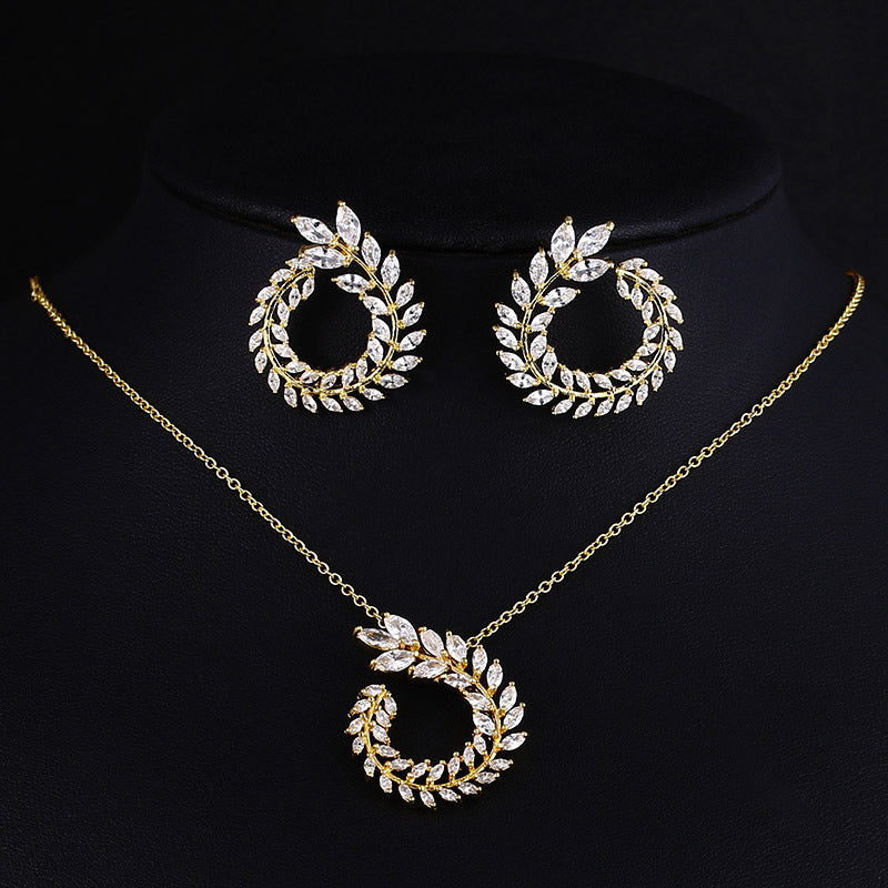 Zenitha Aurelia Vine Jewelry Set – Where Grace Spirals in Gold