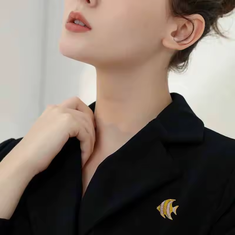 Zenitha Ocean Gleam Brooch – Swim in Style and Shine Bright
