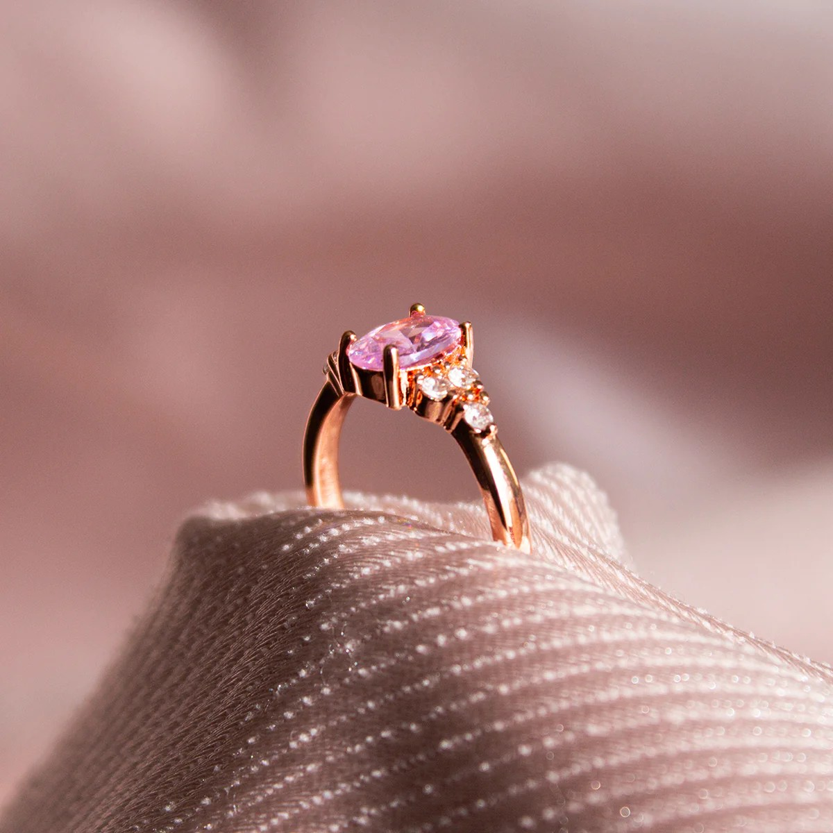 Zenitha Rosé – El anillo Blush Harmony