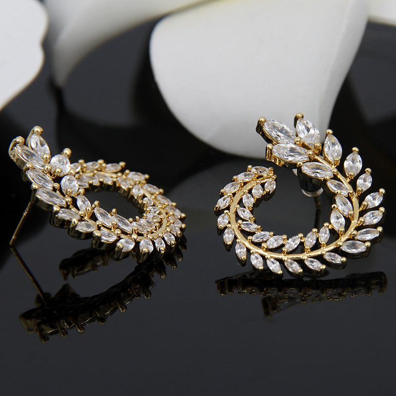 Zenitha Aurelia Vine Jewelry Set – Where Grace Spirals in Gold