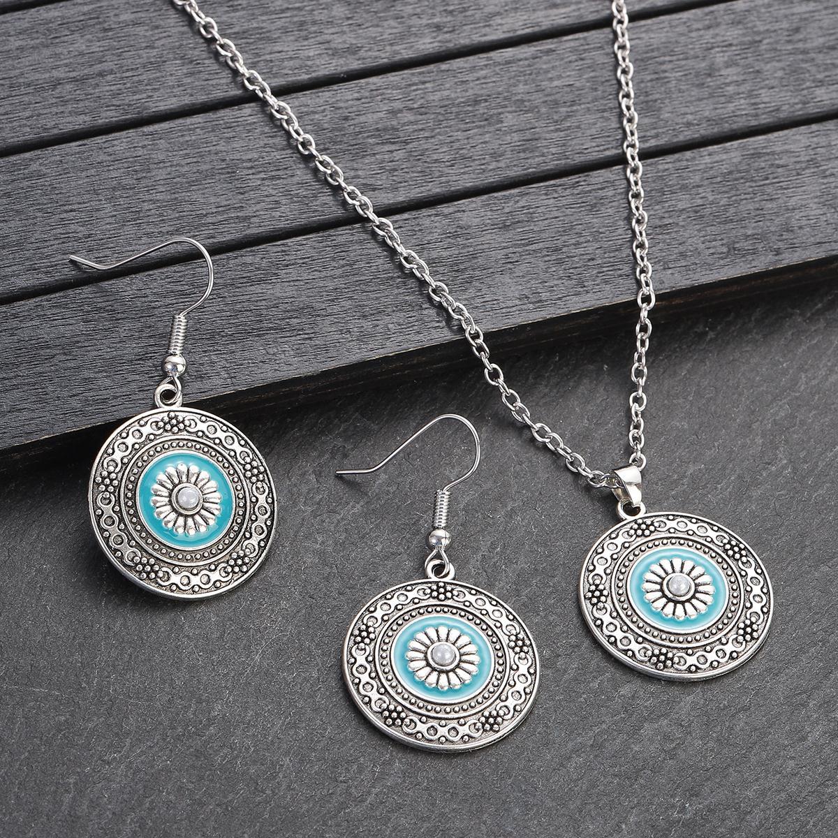Conjunto de joyas de cuentas coloridas de estilo bohemio