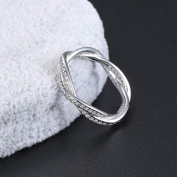 Anillo Zenitha Infinity Twist: elegancia entrelazada