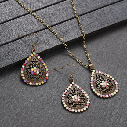 Conjunto de joyas de cuentas coloridas de estilo bohemio