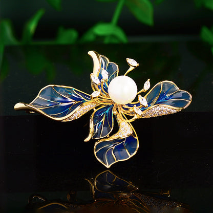 Broche Zenitha Bloomfire: Elegancia en cada pétalo