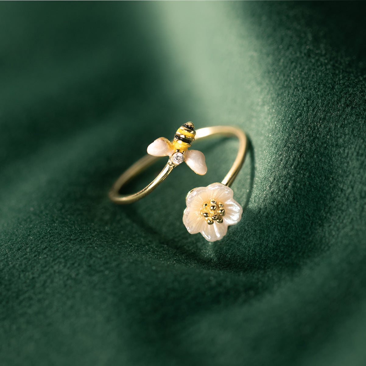 Zenitha Honey Bloom Ring – Een vleugje magie uit de natuur