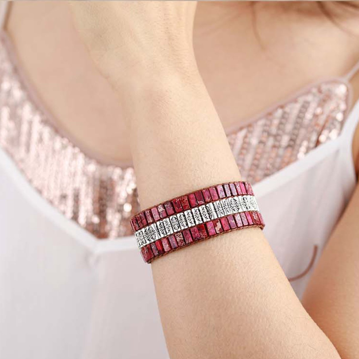 Zenitha TerraFlow – Pulsera envolvente de jaspe para equilibrio, valentía y expresión
