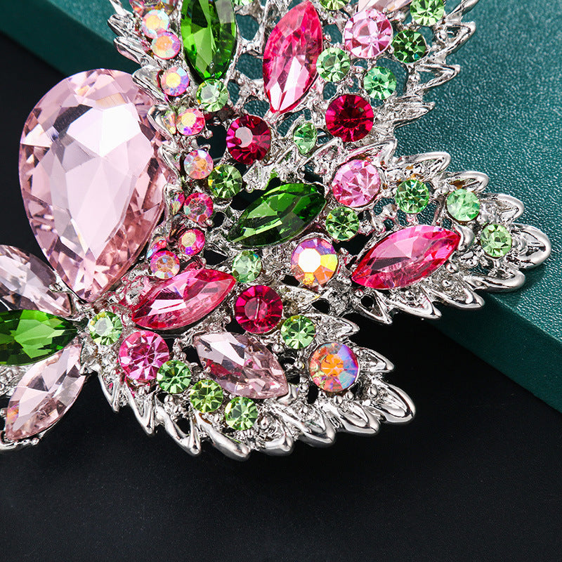 Broche Zenitha Blooming Radiance: Dale color a tu elegancia
