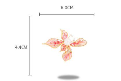 Broche Zenitha Bloomfire: Elegancia en cada pétalo