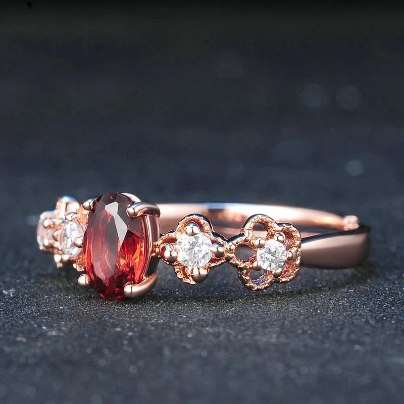 Zenitha Bloomfire Ring – Passion in Petals