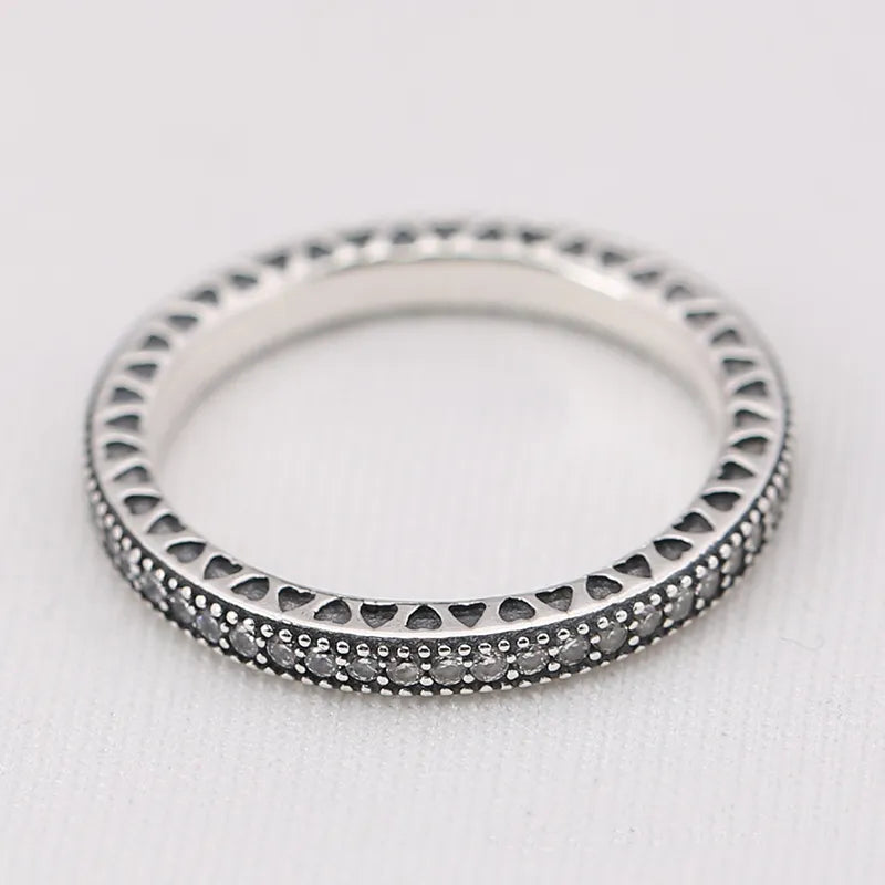 Zenitha Eternal Spark Ring – Wo die Liebe in jedem Detail leuchtet