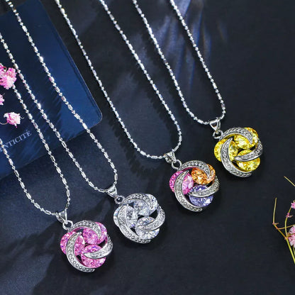 Zenitha Eternal Knot Jewelry Set – A Symbol of Connection and Radiance