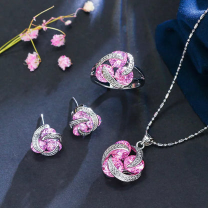 Zenitha Eternal Knot Jewelry Set – A Symbol of Connection and Radiance