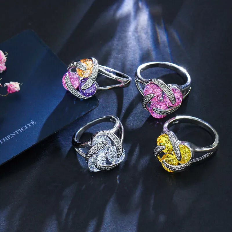 Zenitha Eternal Knot Jewelry Set – A Symbol of Connection and Radiance